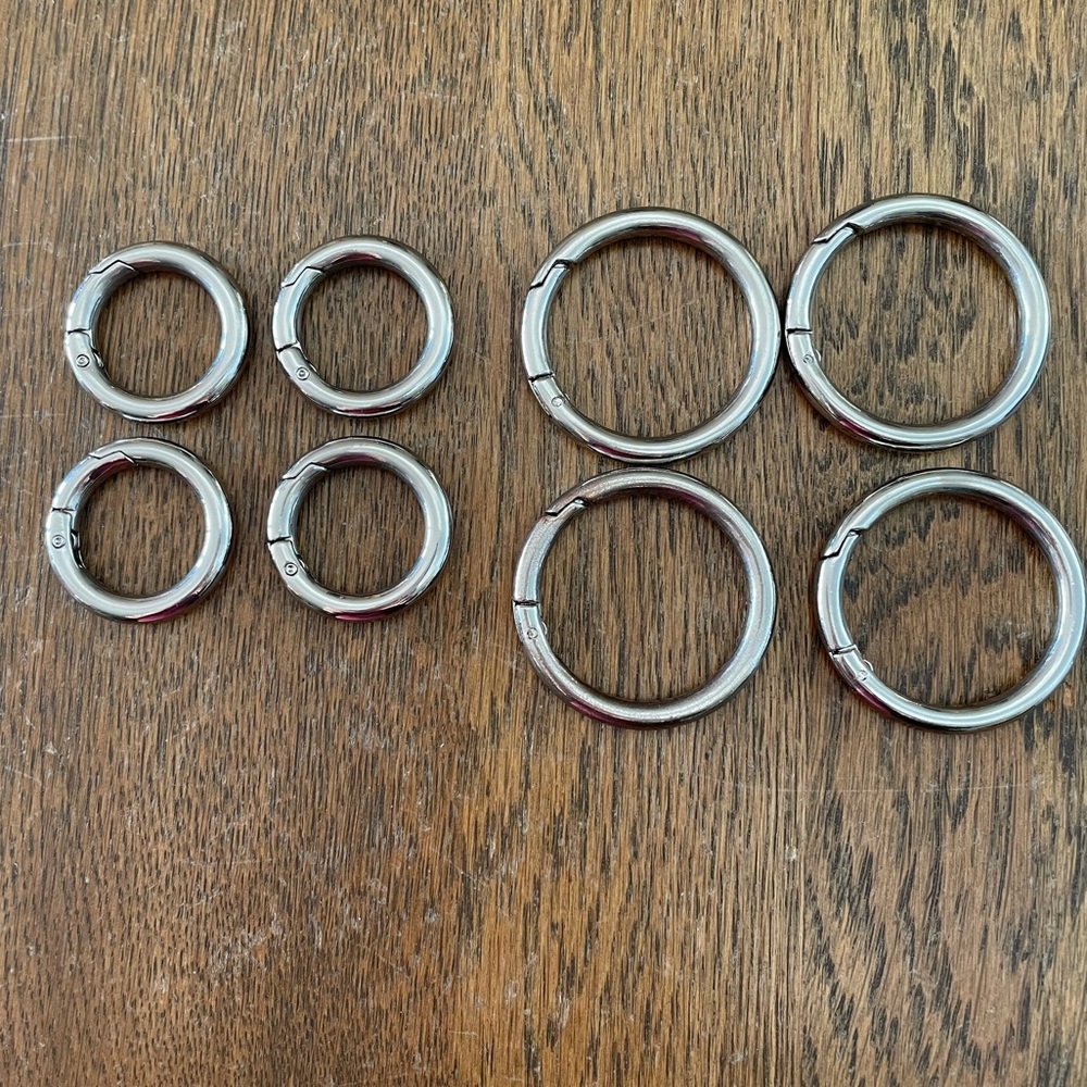 Miche Silver Interchangeable Round Carabiners Lar… - image 2